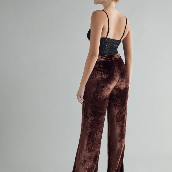 Reformation Wes Velvet Pant - Picture 5 of 6